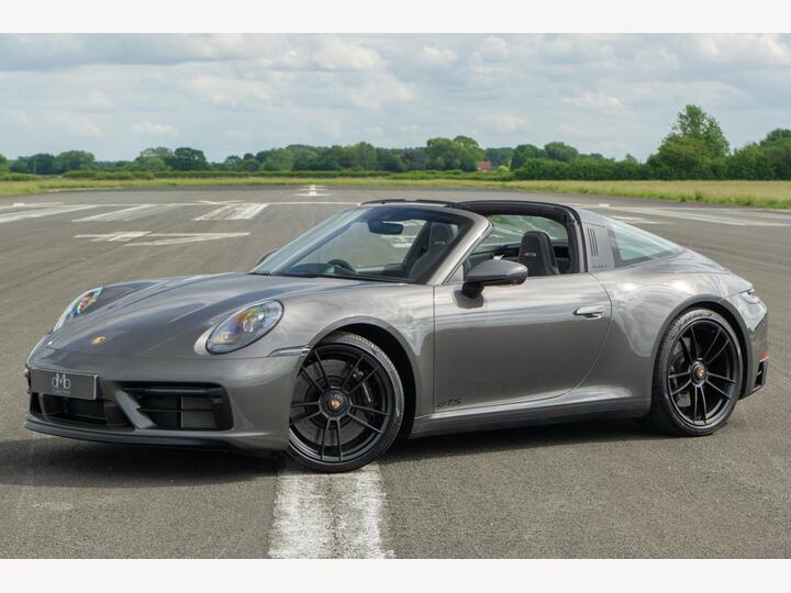 Porsche 911 3.0T 992 4 GTS Targa PDK 4WD Euro 6 (s/s) 2dr