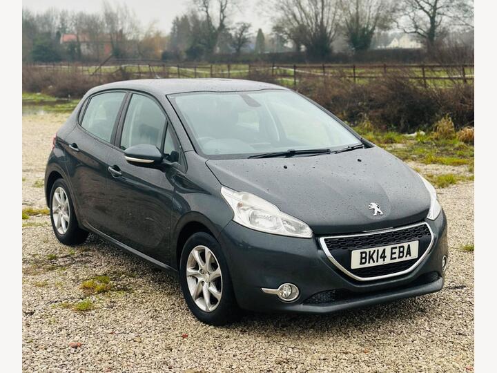 Peugeot 208 1.0 VTi Active Euro 5 5dr Peugeot 208 1.0 VTi Active Euro 5 5dr