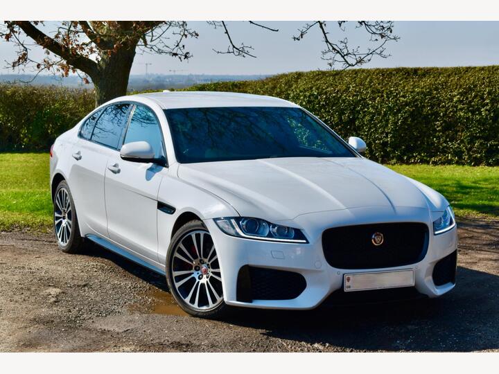 Jaguar XF 3.0d V6 S Auto Euro 6 (s/s) 4dr