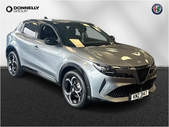 Alfa Romeo Junior 1.2 MHEV Ibrida E-DCT Euro 6 (s/s) 5dr