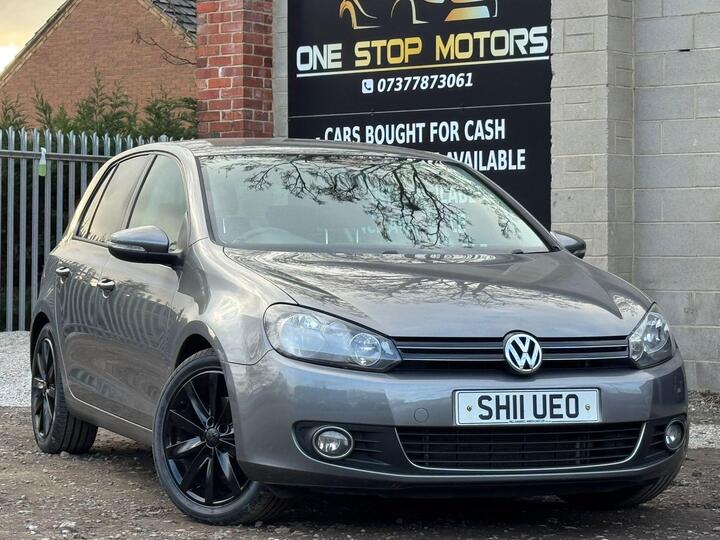 Volkswagen Golf 2.0 TDI BlueMotion Tech GT Euro 5 (s/s) 5dr Volkswagen Golf 2.0 TDI BlueMotion Tech GT Euro 5 (s/s) 5dr