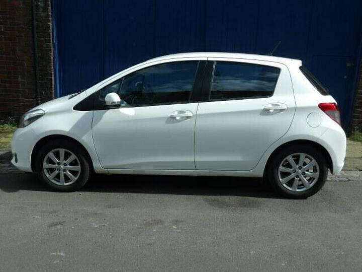 Toyota Yaris 1.33 Dual VVT-i TR Euro 5 5dr