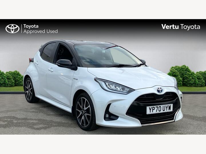 Toyota Yaris 1.5 VVT-h Dynamic E-CVT Euro 6 (s/s) 5dr