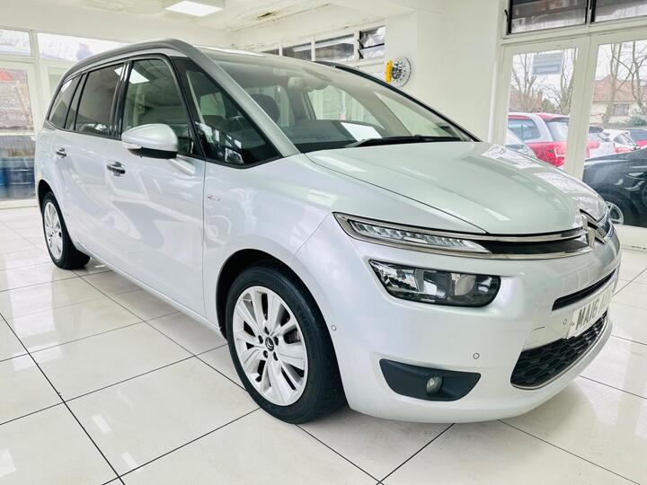 Citroen Grand C4 Picasso 1.6 BlueHDi Exclusive+ EAT6 Euro 6 (s/s) 5dr Citroen Grand C4 Picasso 1.6 BlueHDi Exclusive+ EAT6 Euro 6 (s/s) 5dr