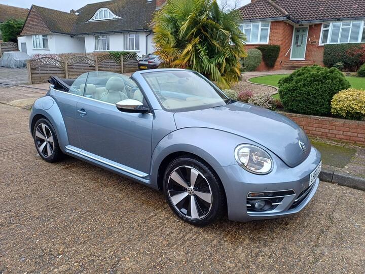 Volkswagen Beetle 1.2 TSI BlueMotion Tech Design Cabriolet DSG Euro 6 (s/s) 2dr