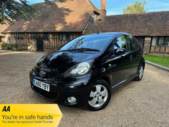Toyota AYGO 1.0 VVT-i Black Euro 4 5dr (AC)