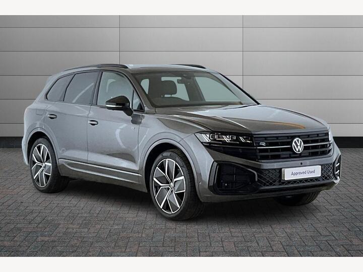 Volkswagen Touareg 3.0 TDI V6 Black Edition Tiptronic 4Motion Euro 6 (s/s) 5dr