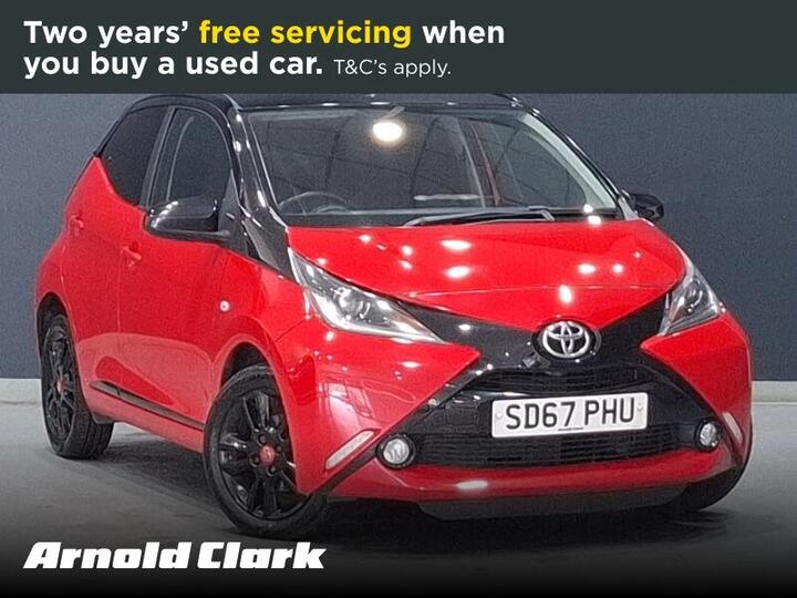 Toyota AYGO 1.0 VVT-i X-cite 4 Red Bi-Tone Euro 6 5dr