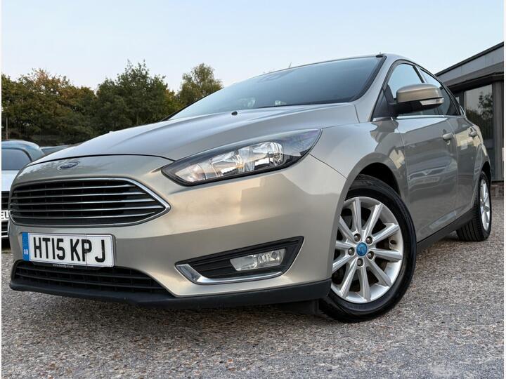Ford Focus 1.0T EcoBoost Titanium Euro 6 (s/s) 5dr