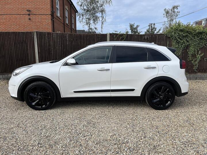 Kia Niro 1.6h GDi 3 DCT Euro 6 (s/s) 5dr ( 16in Alloy)