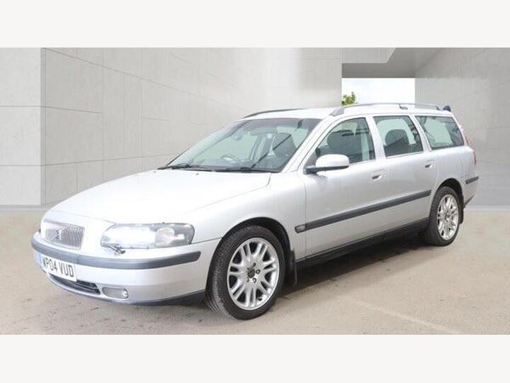 Volvo V70 2.4 SE 5dr