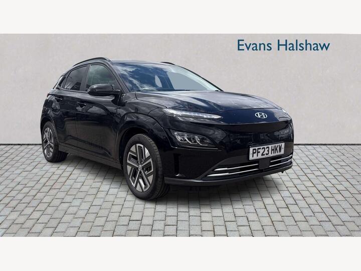 Hyundai Kona 64kWh Premium SUV 5dr Electric Auto (10.5kW Charger) (204 Ps)