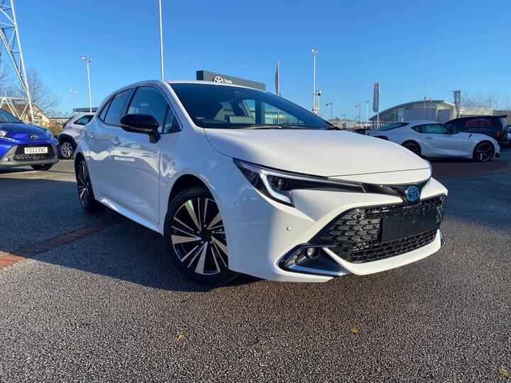 Toyota Corolla 1.8 VVT-h Design CVT Euro 6 (s/s) 5dr