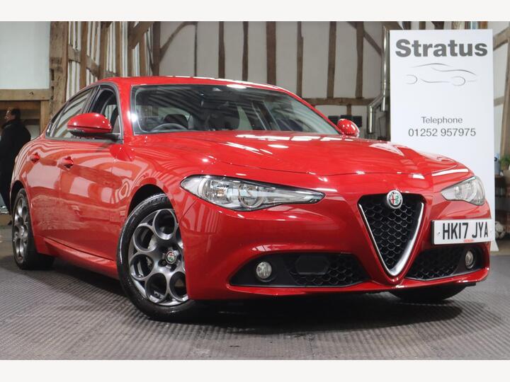 Alfa Romeo Giulia 2.0T Giulia Auto Euro 6 (s/s) 4dr Alfa Romeo Giulia 2.0T Giulia Auto Euro 6 (s/s) 4dr