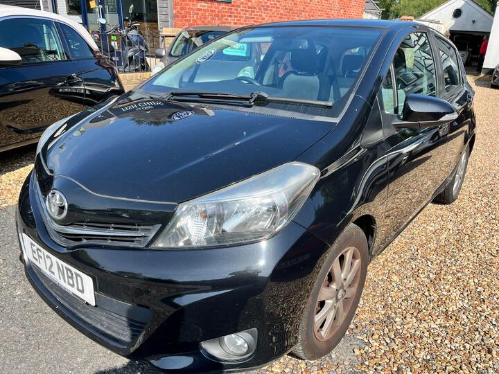 Toyota Yaris 1.33 Dual VVT-i T Spirit Euro 5 5dr
