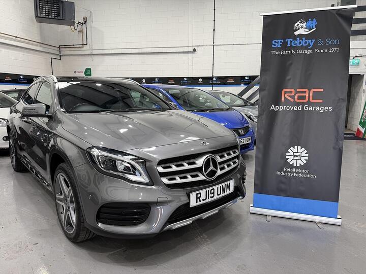 Mercedes-Benz GLA 1.6 GLA200 AMG Line (Premium Plus) 7G-DCT Euro 6 (s/s) 5dr Mercedes-Benz GLA 1.6 GLA200 AMG Line (Premium Plus) 7G-DCT Euro 6 (s/s) 5dr