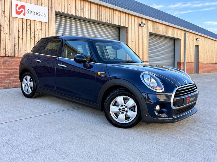 MINI HATCH 1.5 Cooper Euro 6 (s/s) 5dr