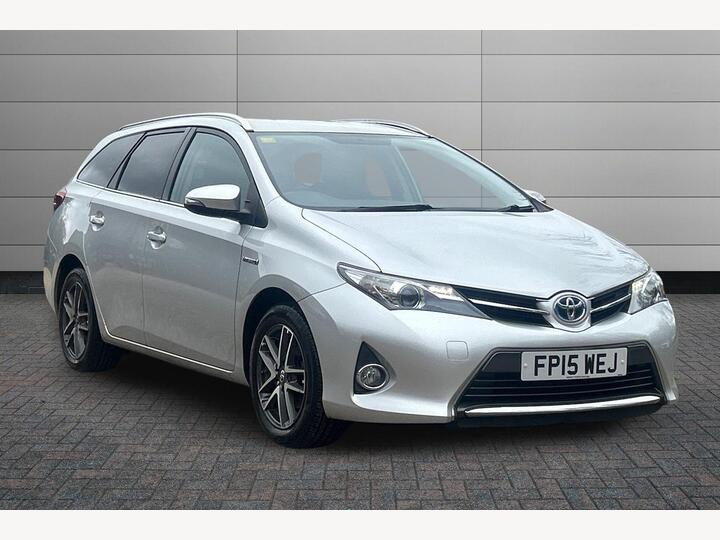 Toyota Auris 1.8 VVT-h Icon+ Touring Sports CVT Euro 5 (s/s) 5dr