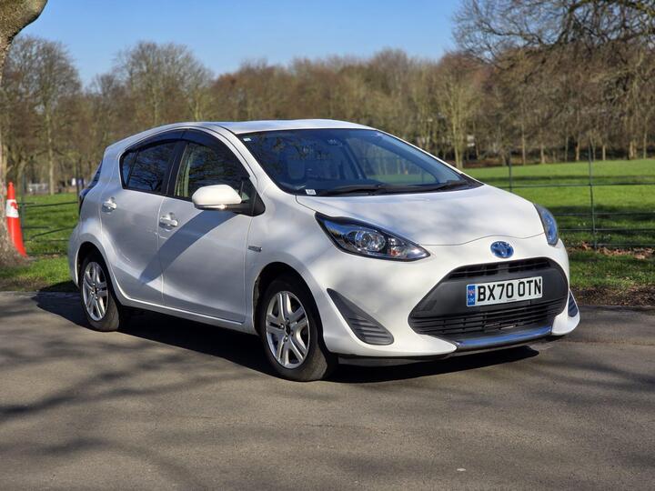 Toyota Aqua Hybrid Auto Best 4 Family Driving School