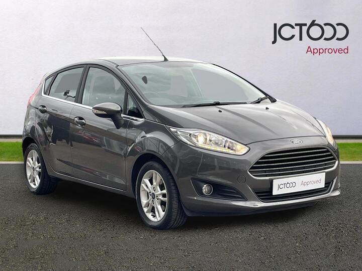 Ford Fiesta 1.25 Zetec Euro 6 5dr