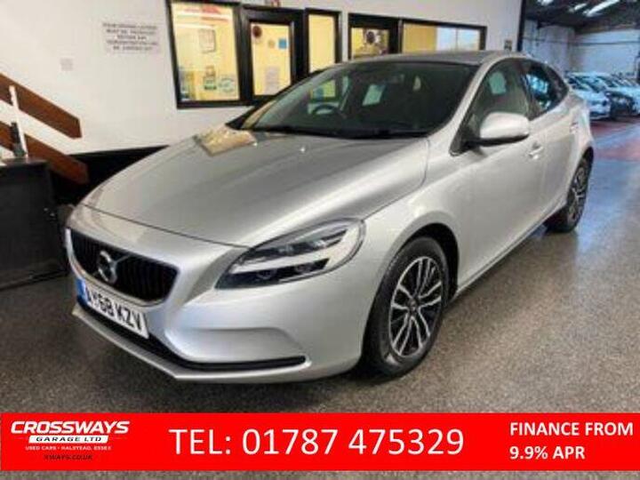 Volvo V40 2.0 T2 GPF Momentum Euro 6 (s/s) 5dr
