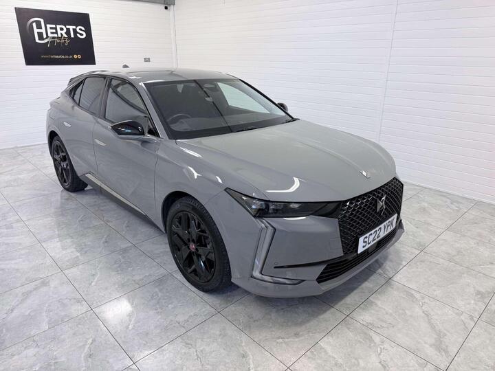 DS AUTOMOBILES 4 1.6 E-TENSE 12.4kWh Performance Line EAT8 Euro 6 (s/s) 5dr