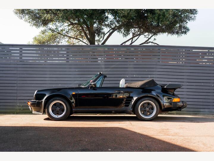 Porsche 911 3.2 Classic Carrera Super Sport Cabriolet 2dr