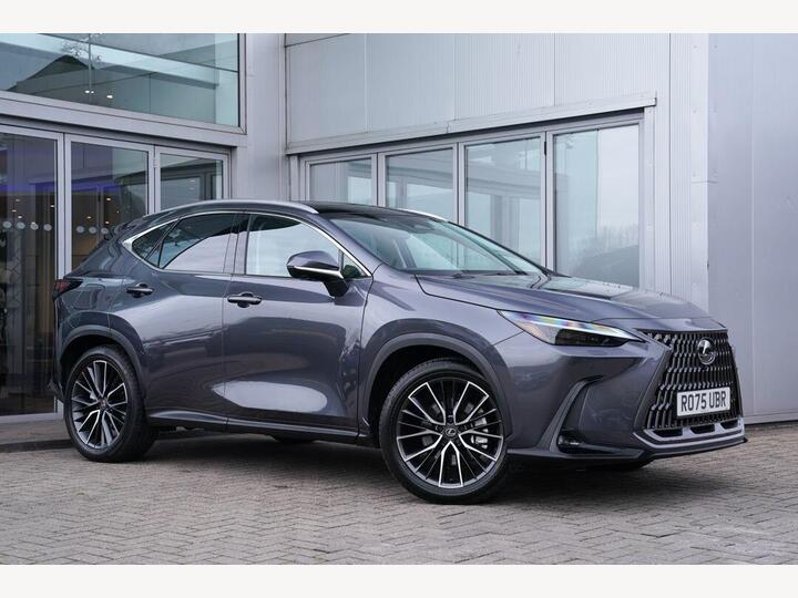 Lexus NX 2.5 450h+ 18.1kWh Takumi E-CVT 4WD Euro 6 (s/s) 5dr