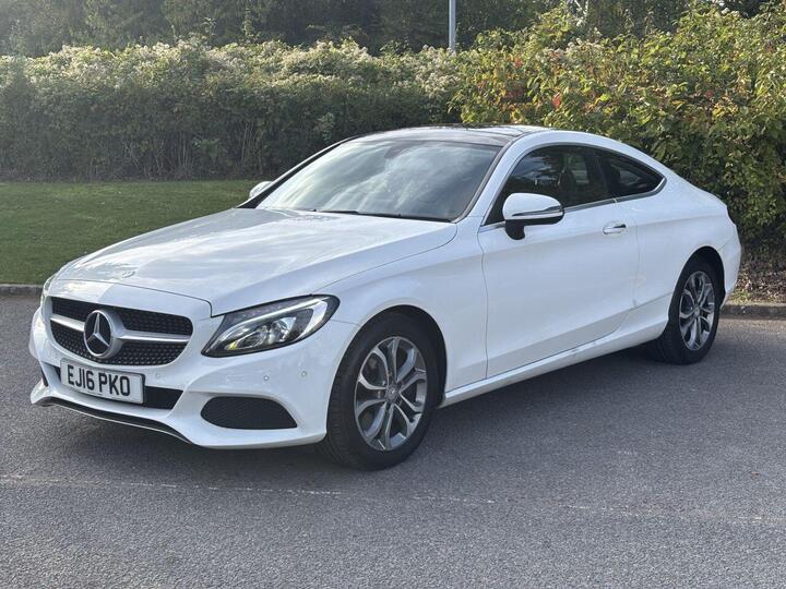 Mercedes-Benz C-CLASS 2.0 C300 Sport (Premium) 7G-Tronic+ Euro 6 (s/s) 2dr Mercedes-Benz C-CLASS 2.0 C300 Sport (Premium) 7G-Tronic+ Euro 6 (s/s) 2dr