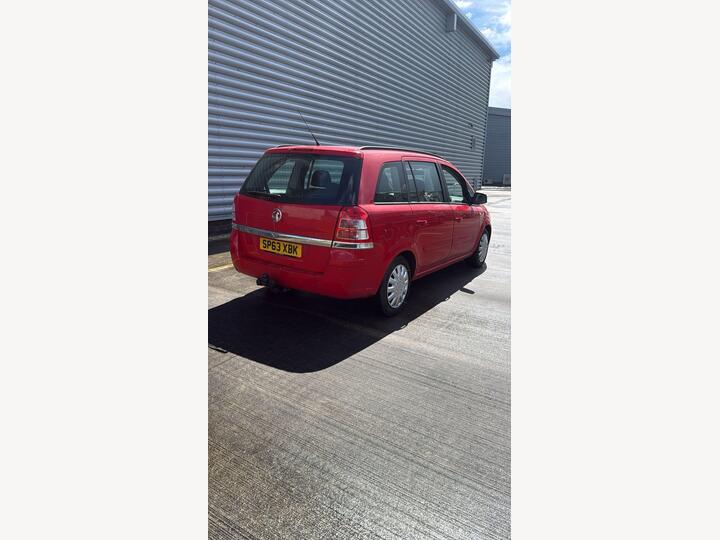 Vauxhall Zafira 1.6 16V Exclusiv Euro 5 5dr