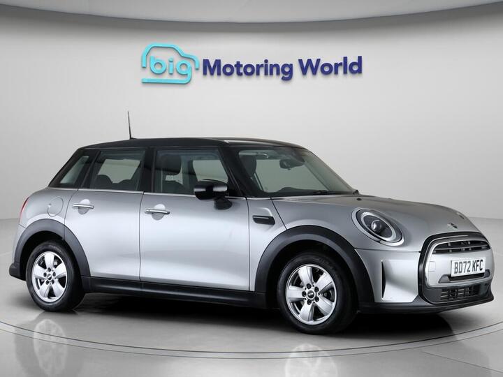 MINI Hatch 1.5 Cooper Classic Steptronic Euro 6 (s/s) 5dr