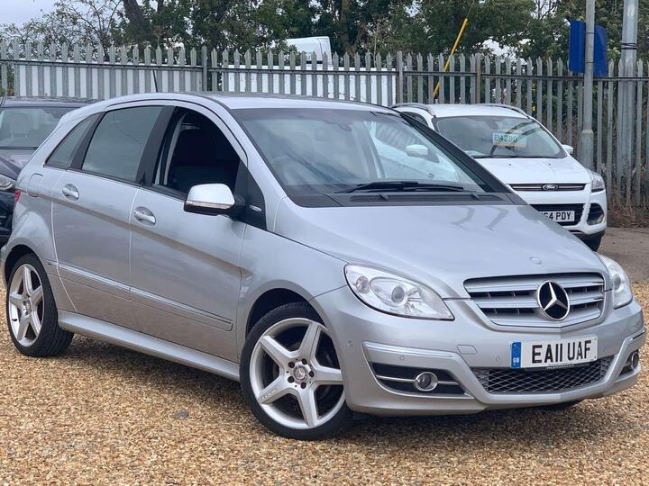 Mercedes-Benz B Class 1.7 B180 BlueEfficiency Sport 5dr