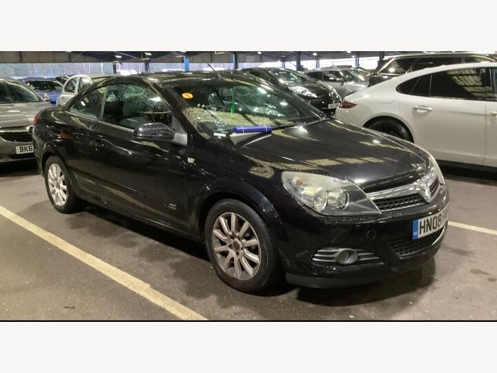 Vauxhall Astra 1.6i Sport Twin Top 2dr