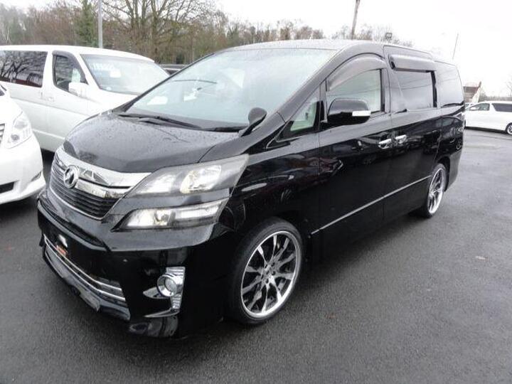 Toyota Vellfire 2.4Z GOLDEN EYES 62000 BIMTA CERT