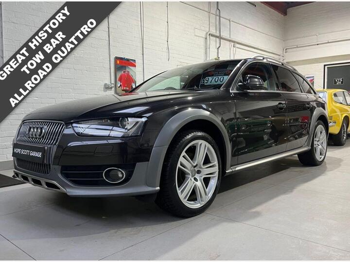 Audi A4 ALLROAD 2.0 TDI Sport S Tronic Quattro Euro 5 (s/s) 5dr Audi A4 ALLROAD 2.0 TDI Sport S Tronic Quattro Euro 5 (s/s) 5dr