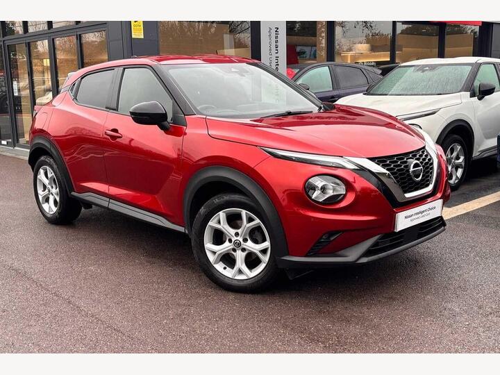 Nissan Juke 1.0 DIG-T N-Connecta Euro 6 (s/s) 5dr