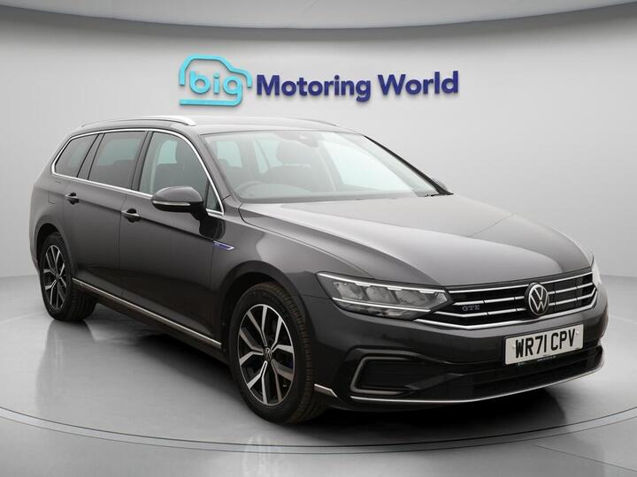 Volkswagen Passat 1.4 TSI 13kWh GTE DSG Euro 6 (s/s) 5dr Volkswagen Passat 1.4 TSI 13kWh GTE DSG Euro 6 (s/s) 5dr