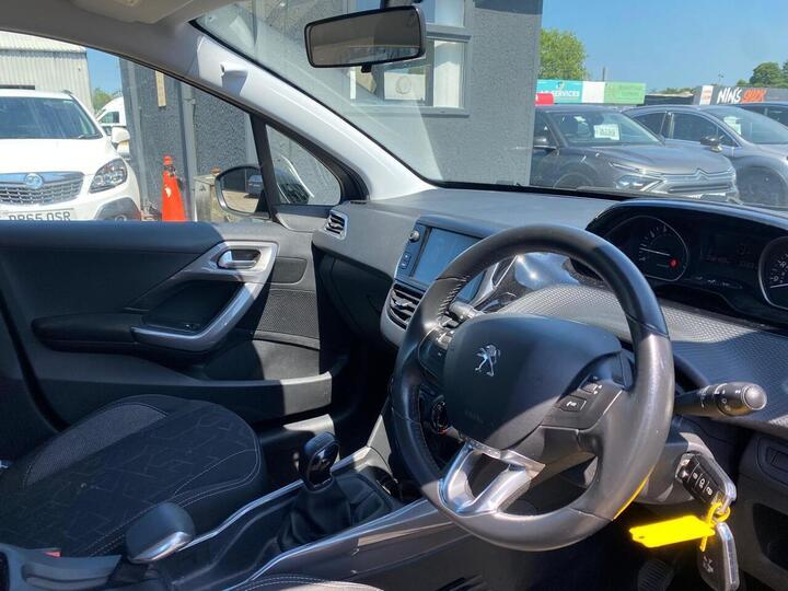 Peugeot 2008 1.2 PureTech Active Euro 6 5dr