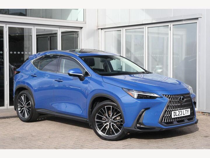 Lexus NX 2.5 450h+ 18.1kWh Takumi E-CVT 4WD Euro 6 (s/s) 5dr