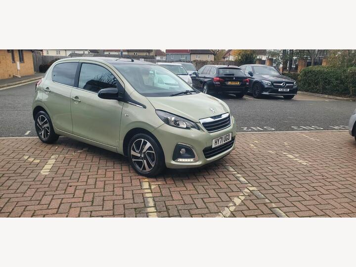 Peugeot 108 1.0 Allure Euro 6 (s/s) 5dr Peugeot 108 1.0 Allure Euro 6 (s/s) 5dr