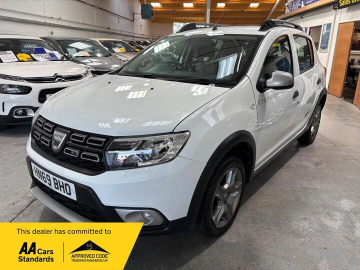 Dacia Sandero Stepway 1.0 SCe Essential Euro 6 5dr