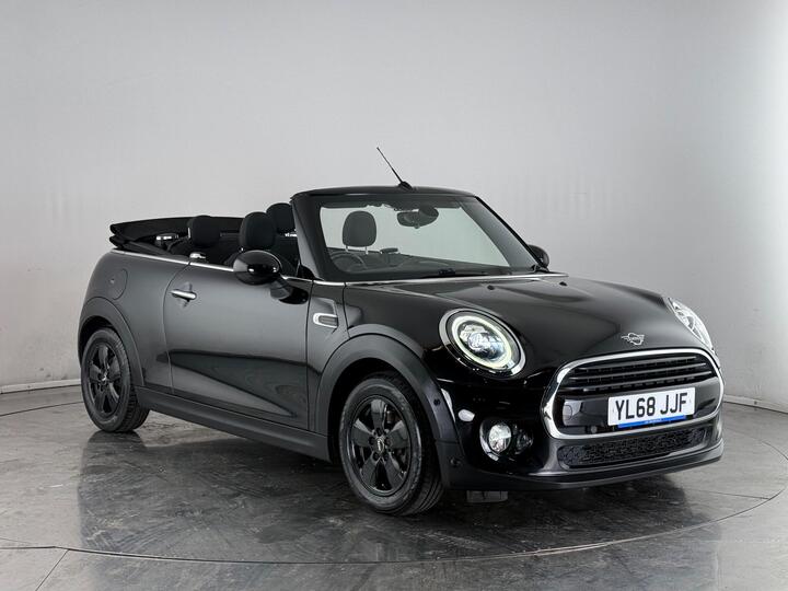 MINI Convertible 1.5 Cooper Classic Steptronic Euro 6 (s/s) 2dr