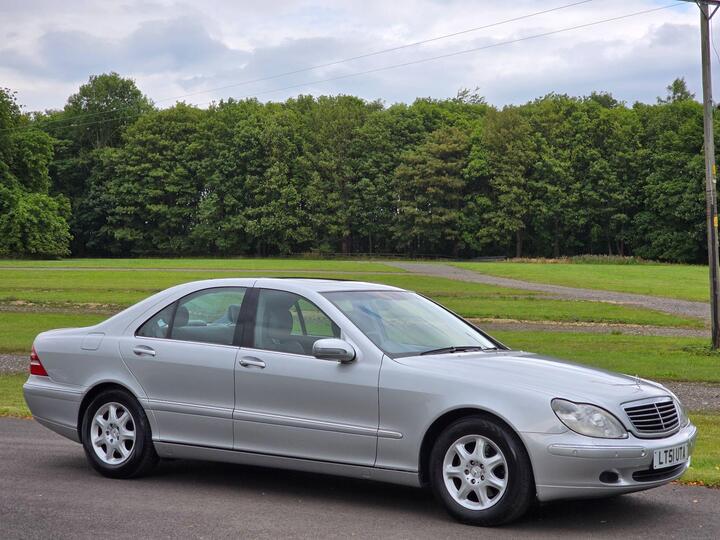 Mercedes-Benz S Class 3.2 S320 4dr Mercedes-Benz S Class 3.2 S320 4dr