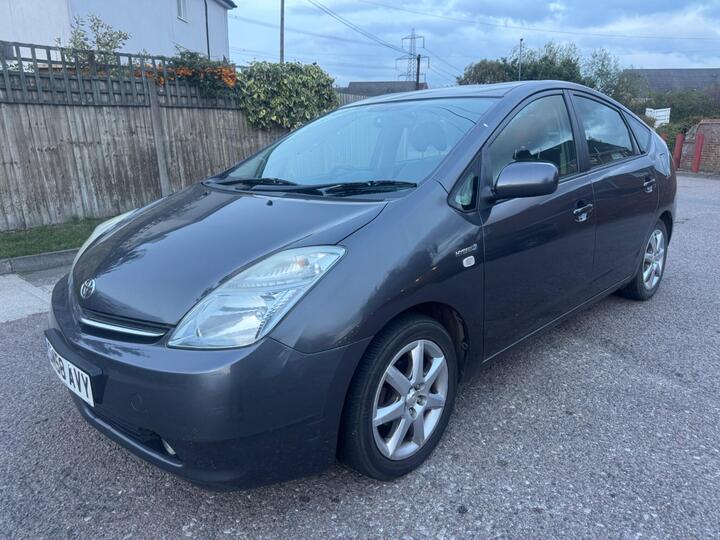 Toyota Prius 1.5 T Spirit CVT 5dr