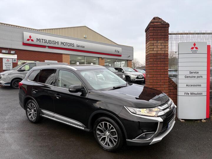 Mitsubishi Outlander 2.2 DI-D 3 4WD Euro 6 (s/s) 5dr