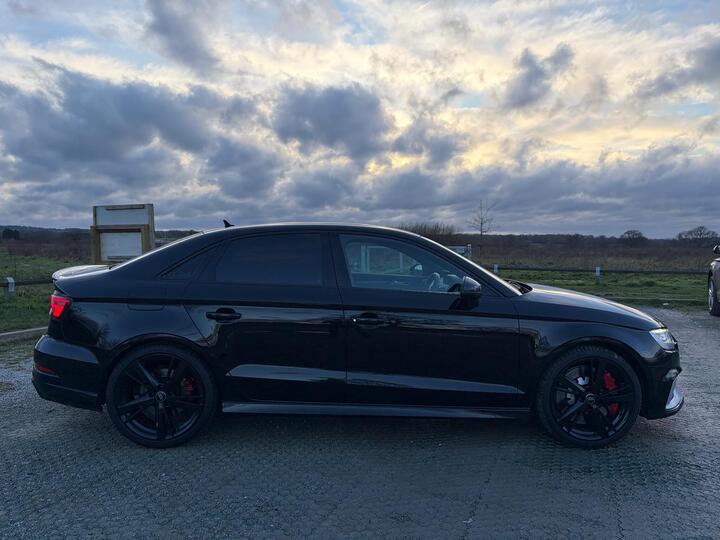 Audi RS3 2.5 TFSI S Tronic Quattro Euro 6 (s/s) 4dr