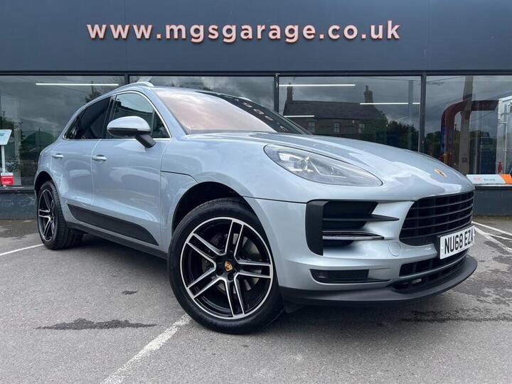 Porsche Macan 2.0T PDK 4WD Euro 6 (s/s) 5dr Porsche Macan 2.0T PDK 4WD Euro 6 (s/s) 5dr
