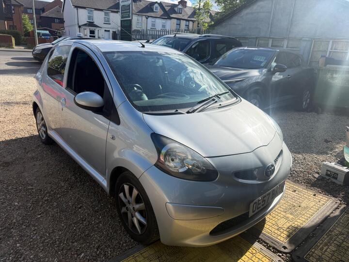 Toyota AYGO 1.0 VVT-i Platinum Euro 4 5dr