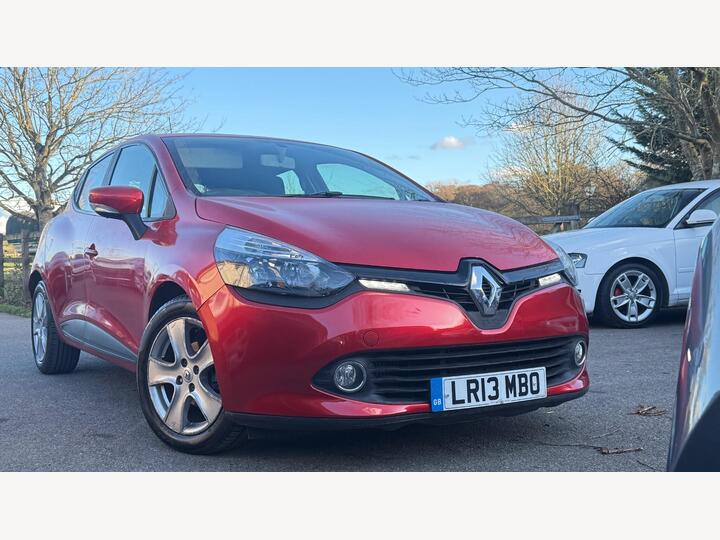 Renault Clio 1.5 DCi Expression + Euro 5 (s/s) 5dr Renault Clio 1.5 DCi Expression + Euro 5 (s/s) 5dr