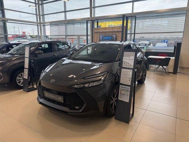 Toyota C-HR 2.0 VVT 13.6kWh Design CVT Euro 6 (s/s) 5dr